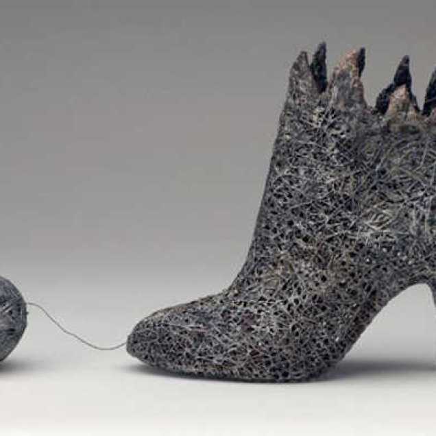 crochet-shoe-sculpture